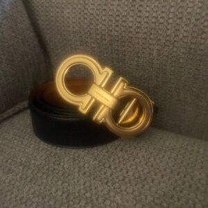 Salvatore Ferragamo gold buckle reversable men’s belt